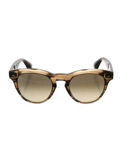 Pre-owned Brunello Cucinelli Wayfarer Gradient Sunglasses In Neutrals