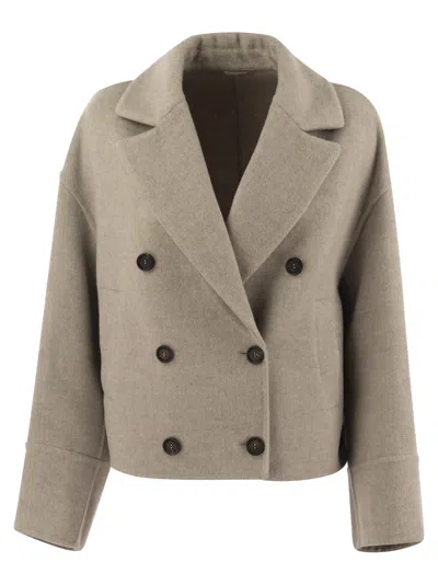 Brunello Cucinelli Women Double-breasted Wool And Cashmere Short Coat In Beige