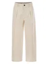Brunello Cucinelli Pleated Chino Trousers In Cotton Canvas And Linen In Cream