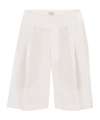 Brunello Cucinelli Wrinkled Shorts. In White