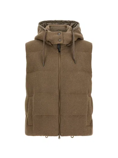 Brunello Cucinelli Women Sleeveless Down Jacket In Animal Print