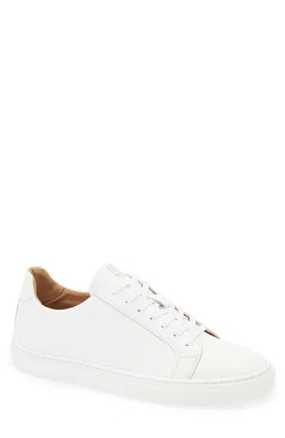 Bruno Magli Daniel Low Top Sneaker In White Tumbled