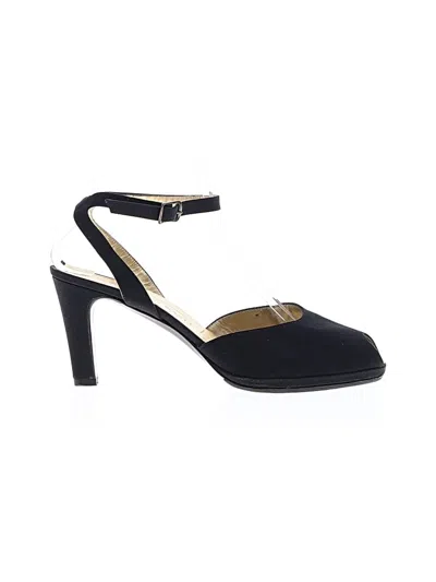 Pre-owned Bruno Magli Heels In Black