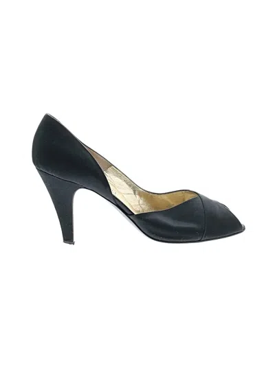 Pre-owned Bruno Magli Heels In Black