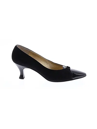 Pre-owned Bruno Magli Heels In Black