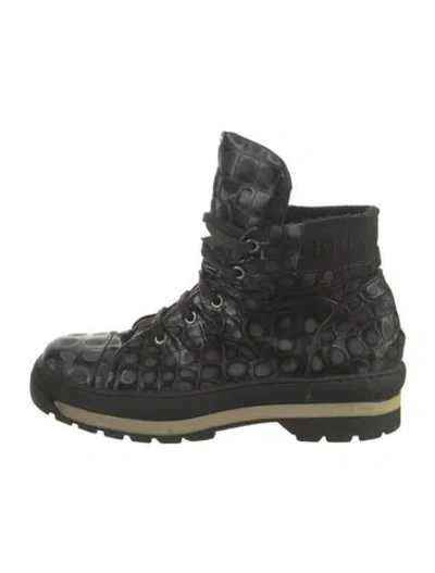 Pre-owned Bruno Magli Leather Boots In Black