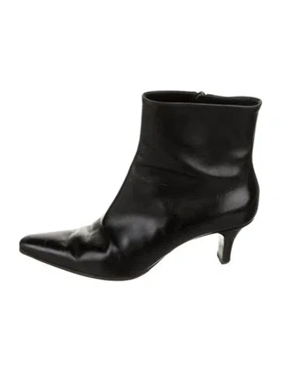 Pre-owned Bruno Magli Leather Boots In Black