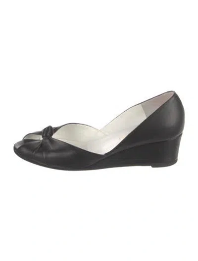 Pre-owned Bruno Magli Leather D'orsay Pumps In Black