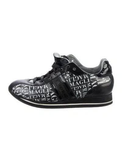 Pre-owned Bruno Magli Leather Graphic Print Sneakers In Silver
