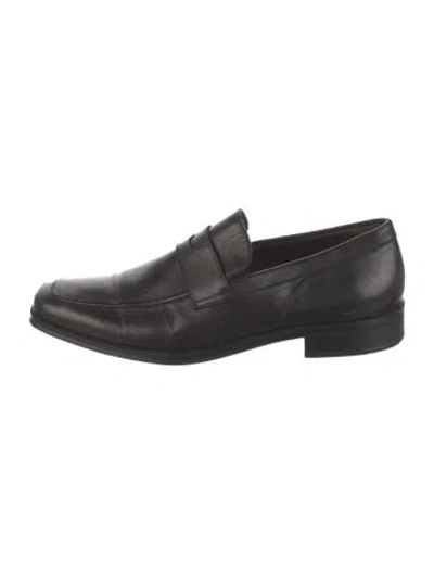 Pre-owned Bruno Magli Leather Loafers In Black