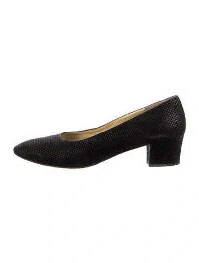 Pre-owned Bruno Magli Leather Patterned Pumps In Black