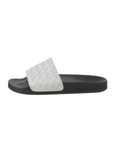 Pre-owned Bruno Magli Leather Patterned Slides In White