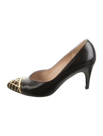 Pre-owned Bruno Magli Leather Pumps In Black/metallic