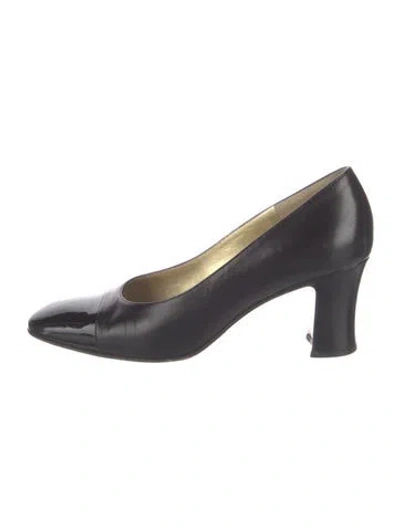 Pre-owned Bruno Magli Leather Pumps In Blue