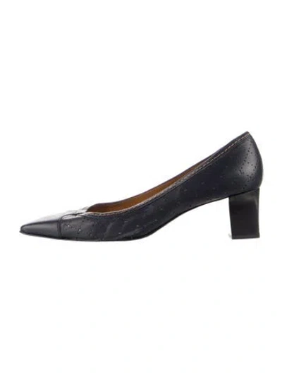 Pre-owned Bruno Magli Leather Pumps In Blue
