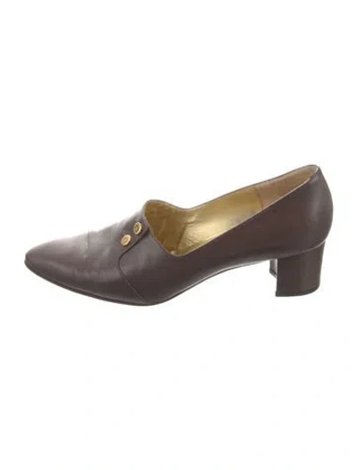 Pre-owned Bruno Magli Leather Pumps In Brown