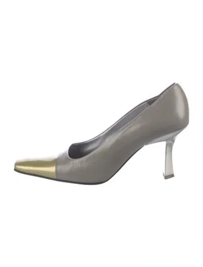 Pre-owned Bruno Magli Leather Pumps In Gray