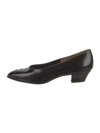 Pre-owned Bruno Magli Leather Pumps In Multi