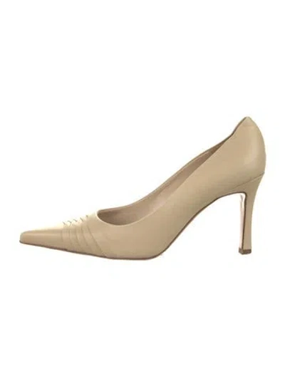 Pre-owned Bruno Magli Leather Pumps In Neutral