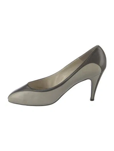 Pre-owned Bruno Magli Leather Pumps In Neutrals