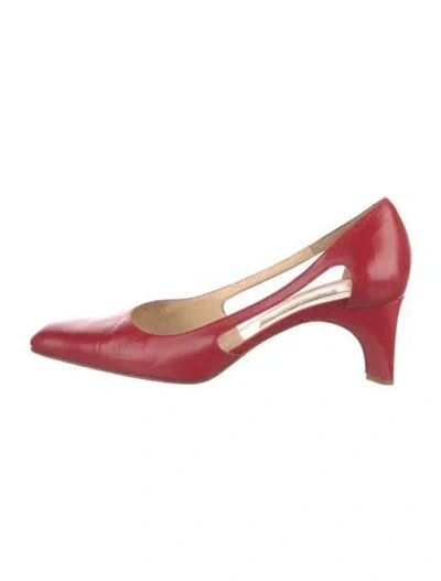 Pre-owned Bruno Magli Leather Pumps In Red