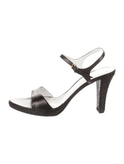Pre-owned Bruno Magli Leather Sandals In Gray