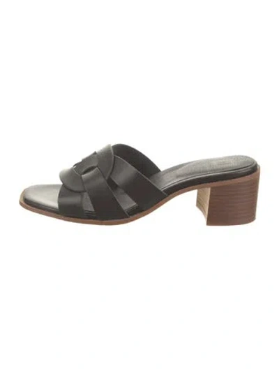 Pre-owned Bruno Magli Leather Slides In Black