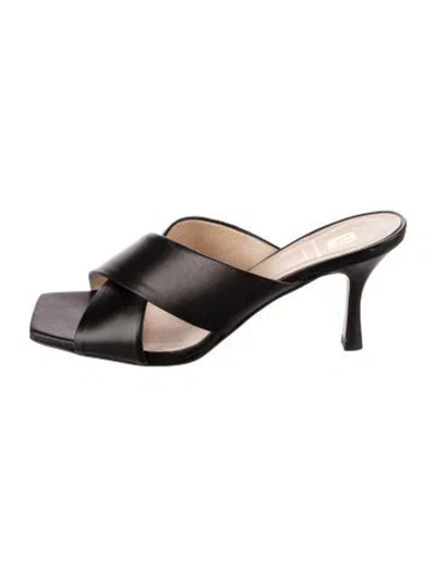 Pre-owned Bruno Magli Leather Slides In Black
