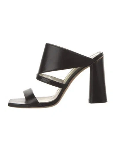 Pre-owned Bruno Magli Leather Slides In Black