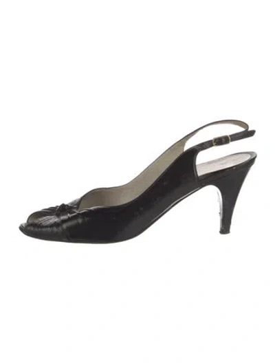 Pre-owned Bruno Magli Leather Slingback Pumps In Black