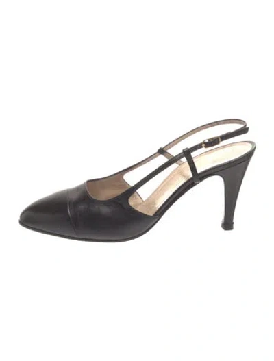 Pre-owned Bruno Magli Leather Slingback Pumps In Black