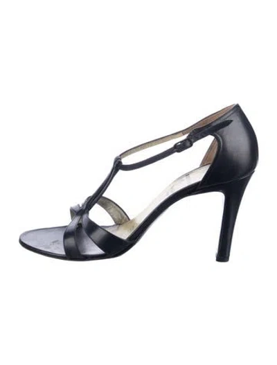 Pre-owned Bruno Magli Leather T-strap Sandals In Blue