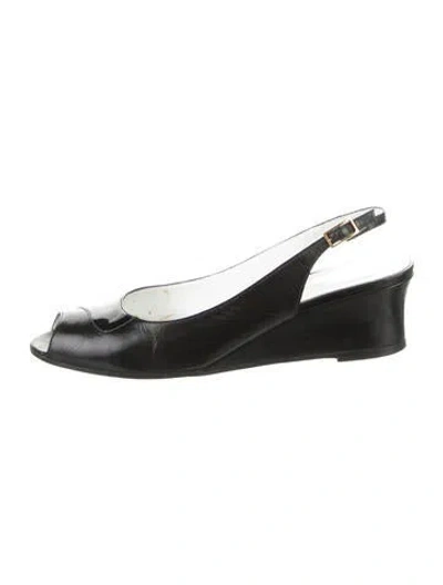 Pre-owned Bruno Magli Patent Leather Slingback Pumps In Green