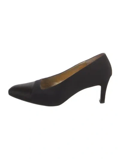 Pre-owned Bruno Magli Pumps In Black