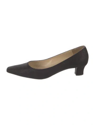 Pre-owned Bruno Magli Pumps In Black
