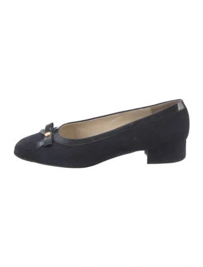 Pre-owned Bruno Magli Suede Bow Accents Pumps In Blue