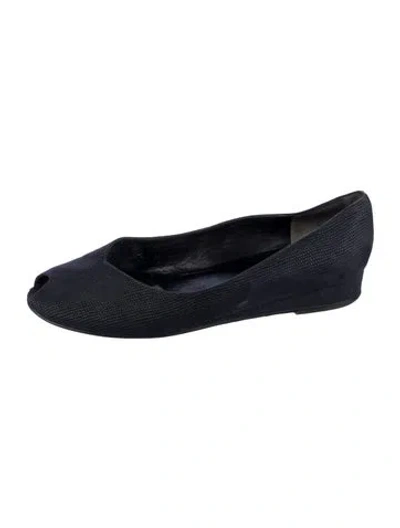Pre-owned Bruno Magli Suede Flats In Multi