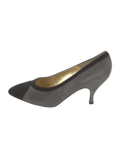 Pre-owned Bruno Magli Suede Pumps In Gray