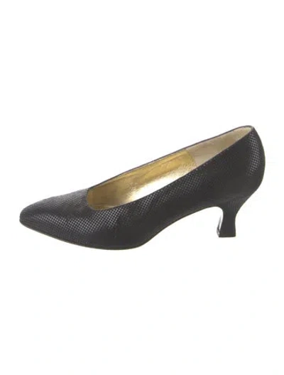 Pre-owned Bruno Magli Vintage Leather Pumps In Black