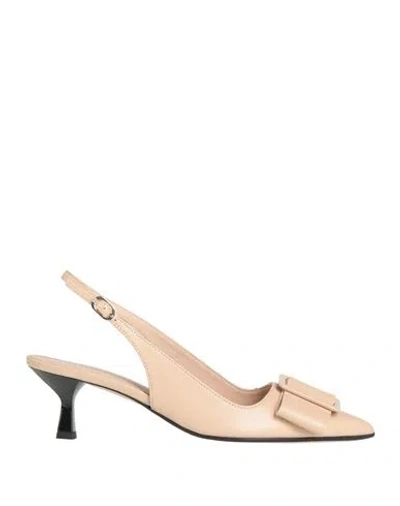 Bruno Magli Woman Pumps Blush Size 7.5 Leather