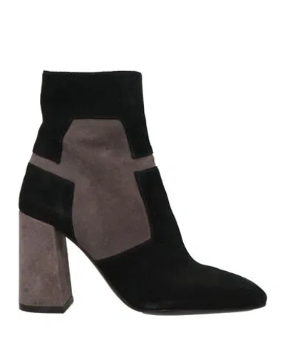 Bruno Premi Woman Ankle Boots Black Size 5 Leather