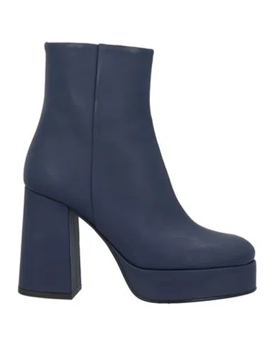 Bruno Premi Woman Ankle Boots Midnight Blue Size 5 Leather