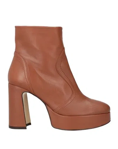 Bruno Premi Woman Ankle Boots Tan Size 7 Soft Leather In Brown