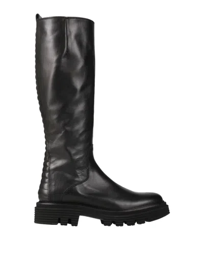 Bruno Premi Knee Boots In Black