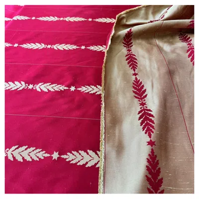 Pre-owned Brunschwig & Fils Red And Gold Satin Silk Fabric Created For The White House