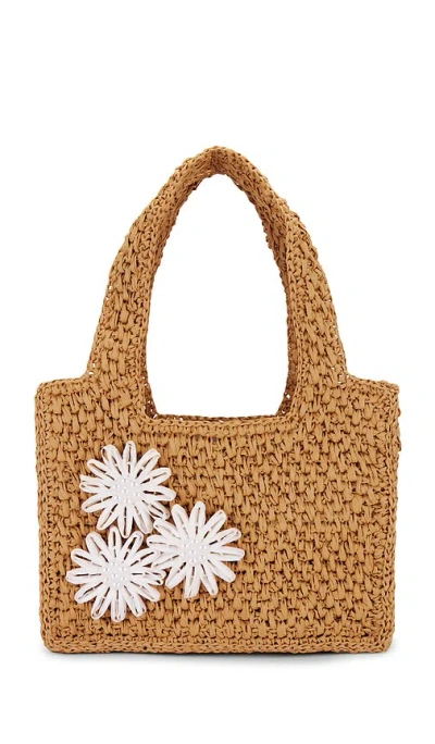 Btb Los Angeles Azalia Tote In Gold