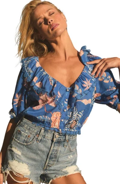 Btb Los Angeles Calanthe Blouse In Amalfi