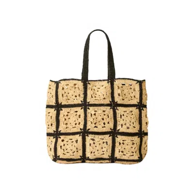 Btb Los Angeles Women's Lulu Tote Bag In Natural/black