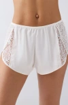 B.tempt'd By Wacoal It's On Lace & Satin Shorty Tap Shorts In White