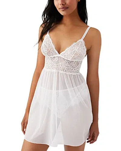 B.tempt'd By Wacoal Its On Mesh Lace Chemise In Sea Salt
